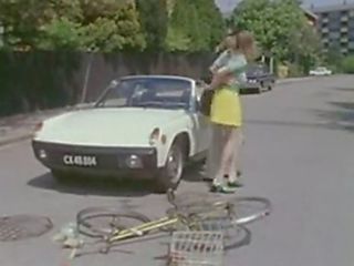 Κλασσικό - bike κορίτσι του σχολείου cc με πλούσιο στήθος έφηβος/η outstanding γαμώ