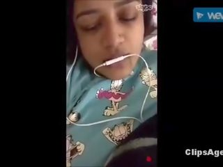 Bangali bhabhi boobs show and pussy fingering for young man - Wowmoyback