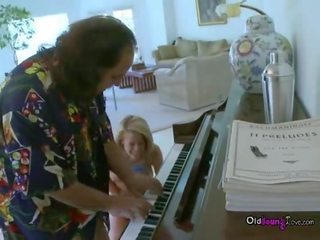 Ron jeremy playing pianino for erotic young big tit goddess