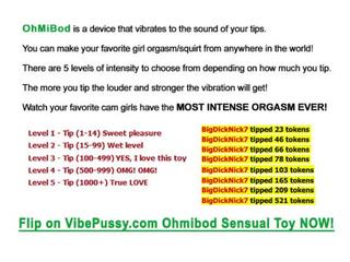 Madilim buhok titty inang kaakit-akit pangangailangan pa vibepussy.com ohmibod vibration upang malakas orgasmo