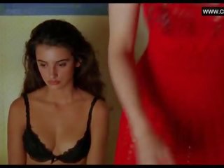 Penelope Cruz - Topless x rated clip Scenes, Teen damsel voluptuous - Jamon, Jamon (1992)